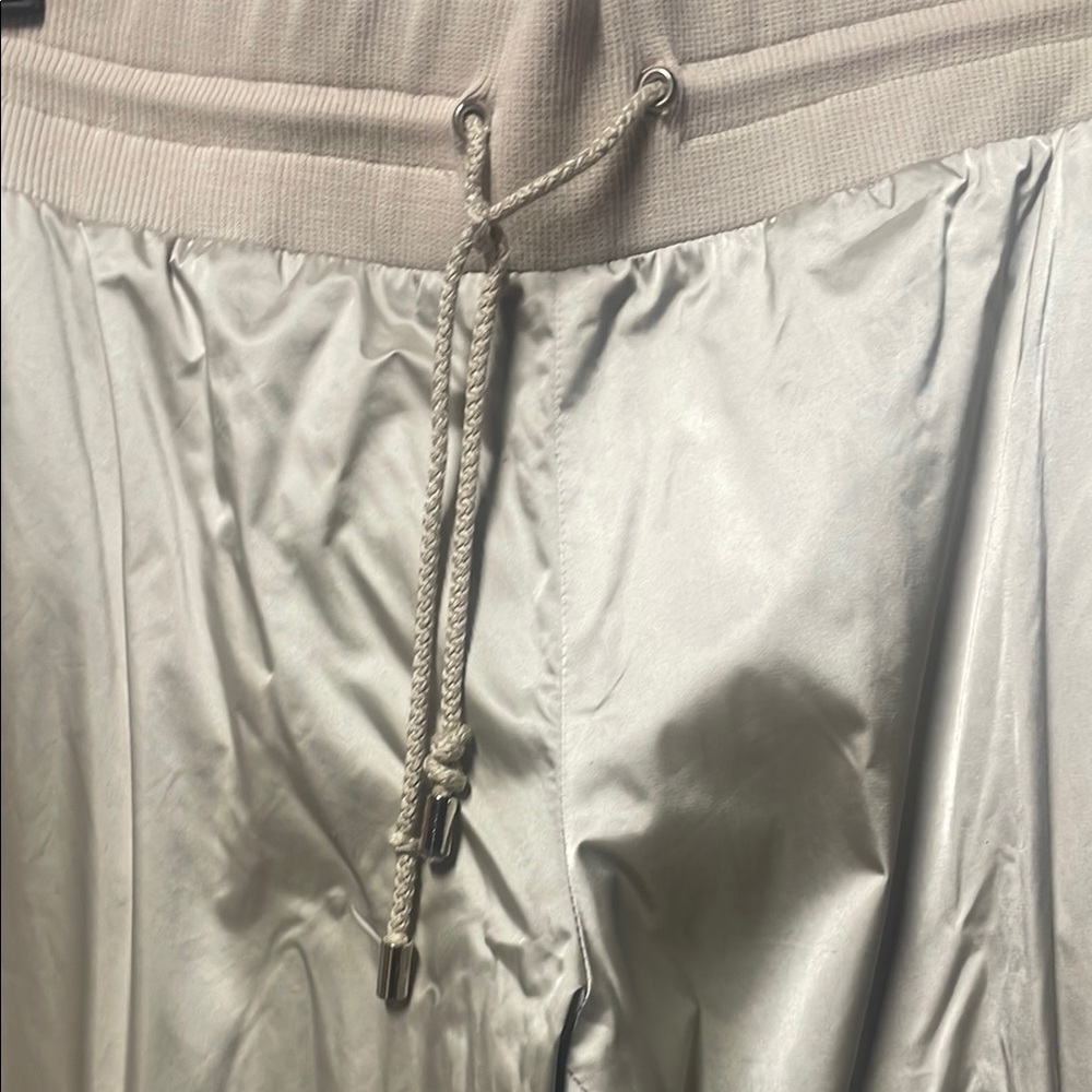Dolce & Gabbana Beige Track Pants with Logo Trim - Picture 3 of 7